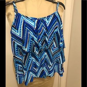 St. John’s bay blue polka dots Tankini swimsuit